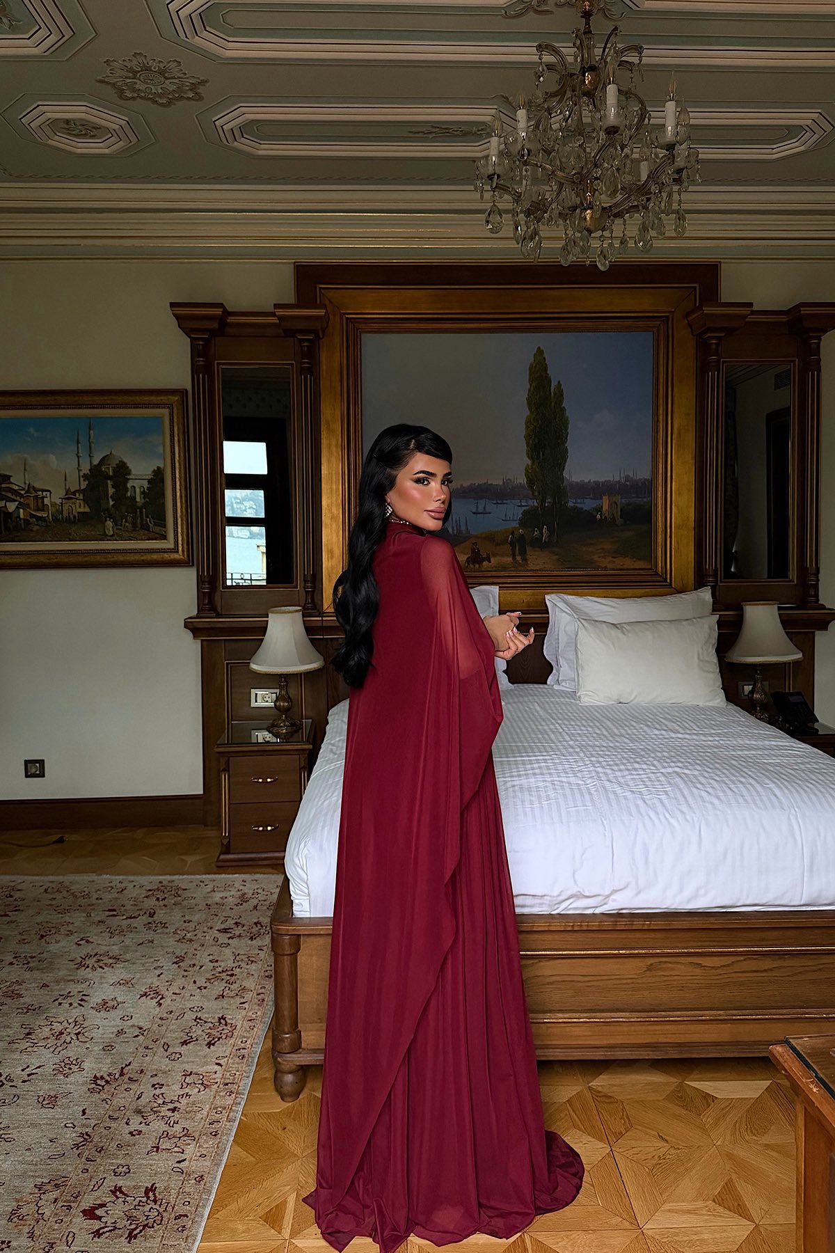 Elegant Burgundy Tulle Detail Evening Dress Model for Women